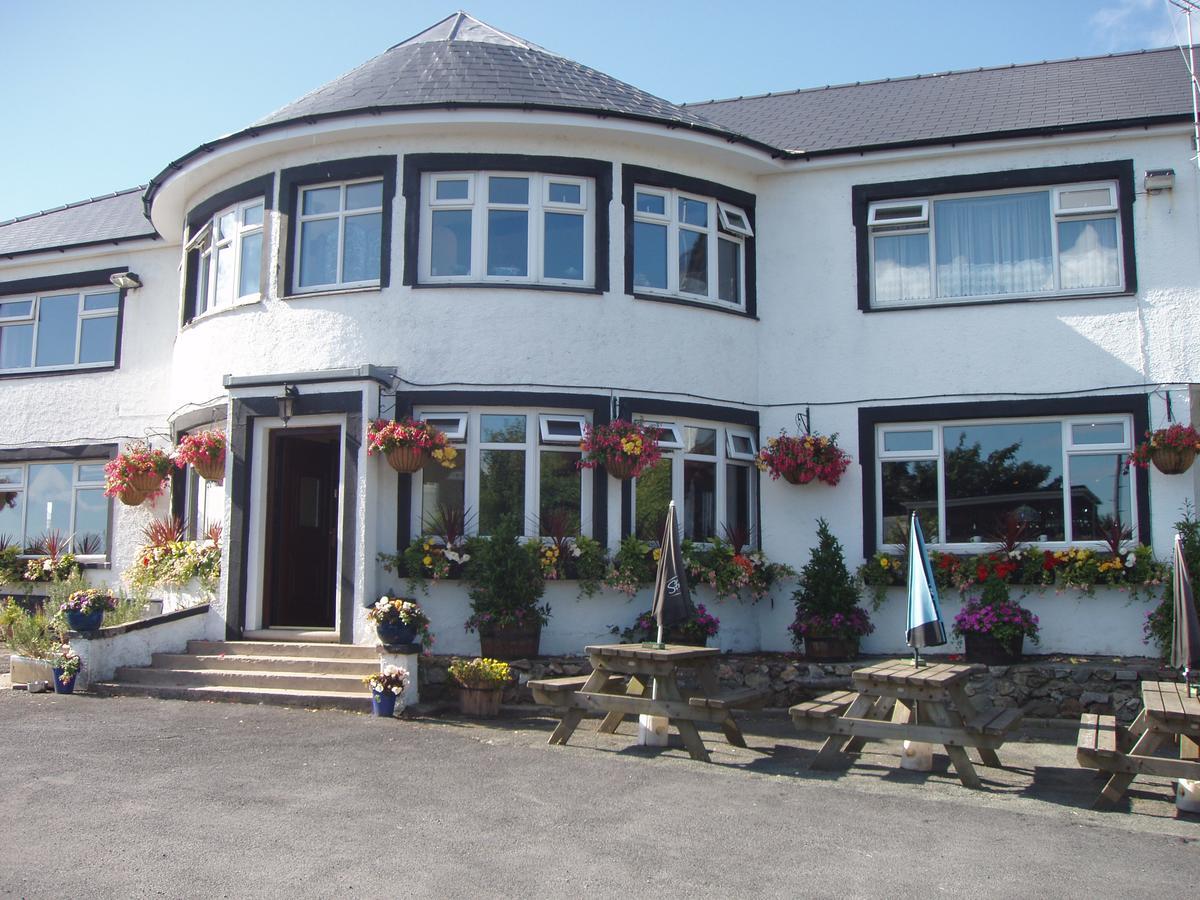 The Windsor Hotel Haverfordwest Buitenkant foto